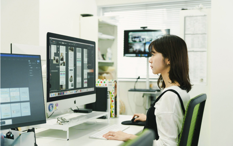 インハウスデザイナー